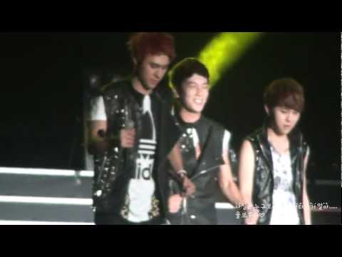 110814 UNITED CUBE CONCERT - Freeze