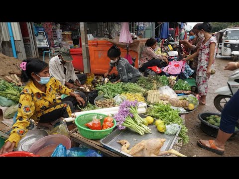 Countryside Food Market @Kampong Popil - Morning Food Market Scene at Rural (Prey Veng) Province