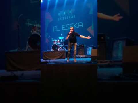 LA ÚLTIMA CANCIÓN - El Eseka (Directo Festival MMP)