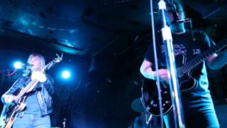The Vaselines- Let&#39;s get ugly- @ The Empty Bottle, Chicago- 1/21/2015