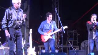 Lazy Lester &amp; King Bee - I Hear You Knockin'