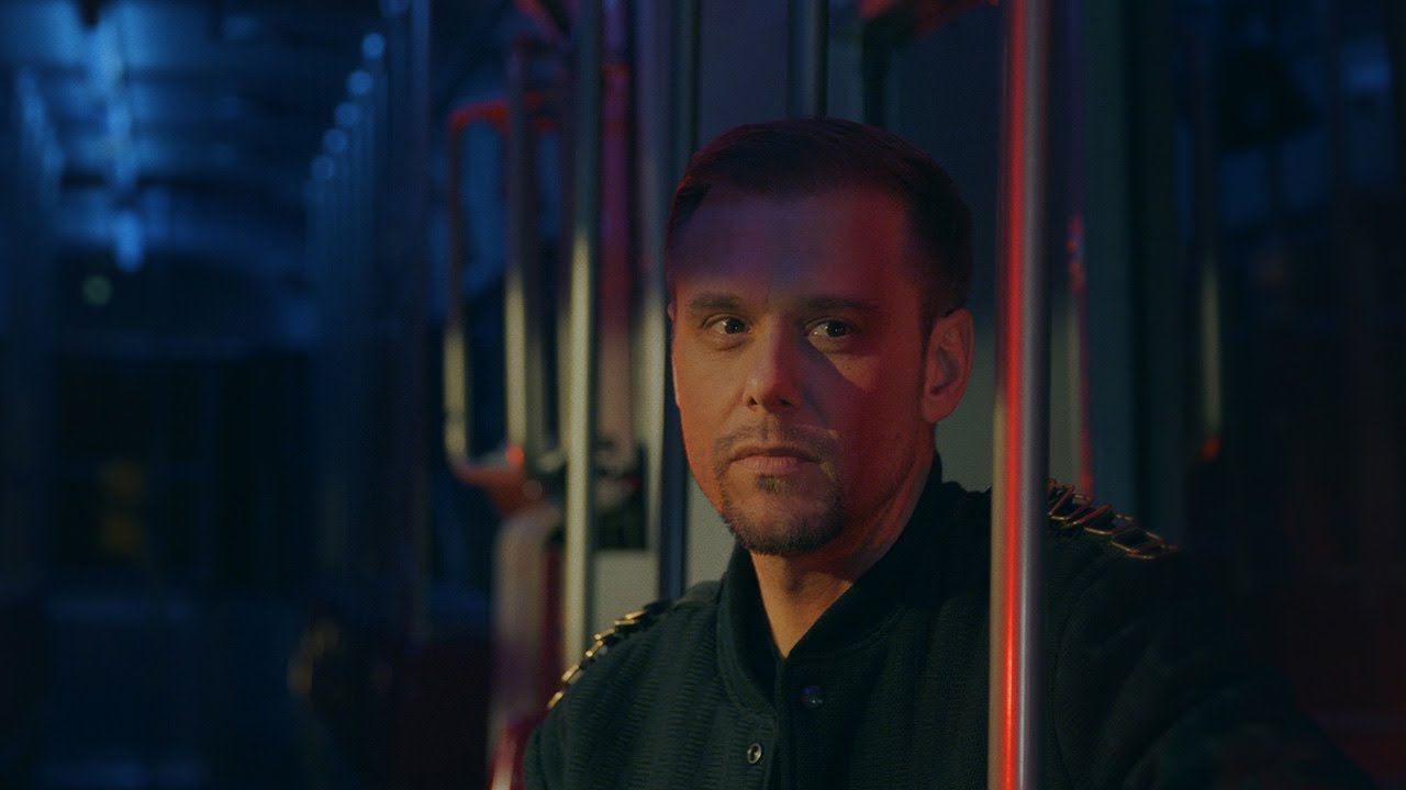 Armin van Buuren ft. Bonnie McKee — Lonely For You