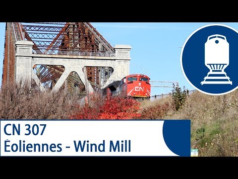 Train - CN 307 - Éoliennes - Wind Mill - Pont de Québec bridge