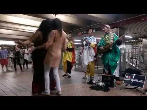 Innove gnawa with caridad dancing
