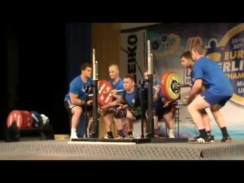 men 83kg squat