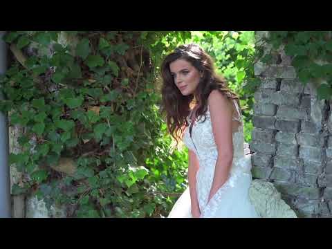 Outdoor Wedding photography using the Elinchrom THREE battery flash