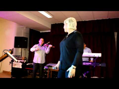 Sanela Slatina- Vece sevdaha. Tamburalo momce uz tamburu