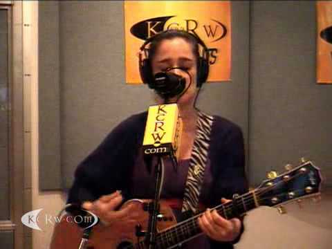 Julieta Venegas performing "Amores Perros" on KCRW