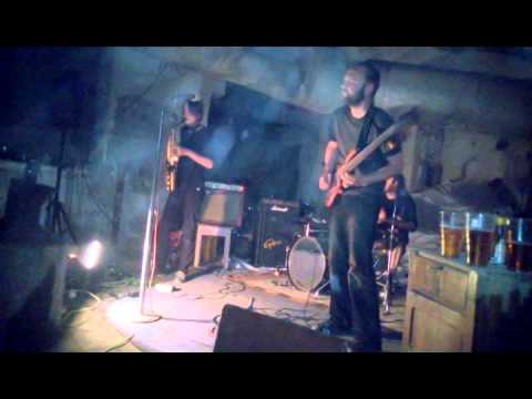 Kochlea - Kochlea -- Saga (Vlněná kovárna, Brno, 26. 6. 2014)