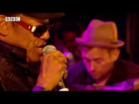 Bobby Womack - Please Forgive My Heart at Glastonbury 2013