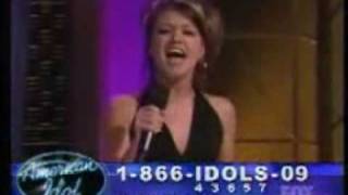 Kelly Clarkson singing Respect @ American Idol and judges&#39; comments