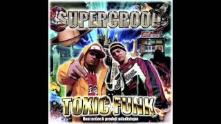 Supercrooo - Fotky z novin