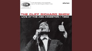 Intro: Apache / Shazam (Medley) (Live)