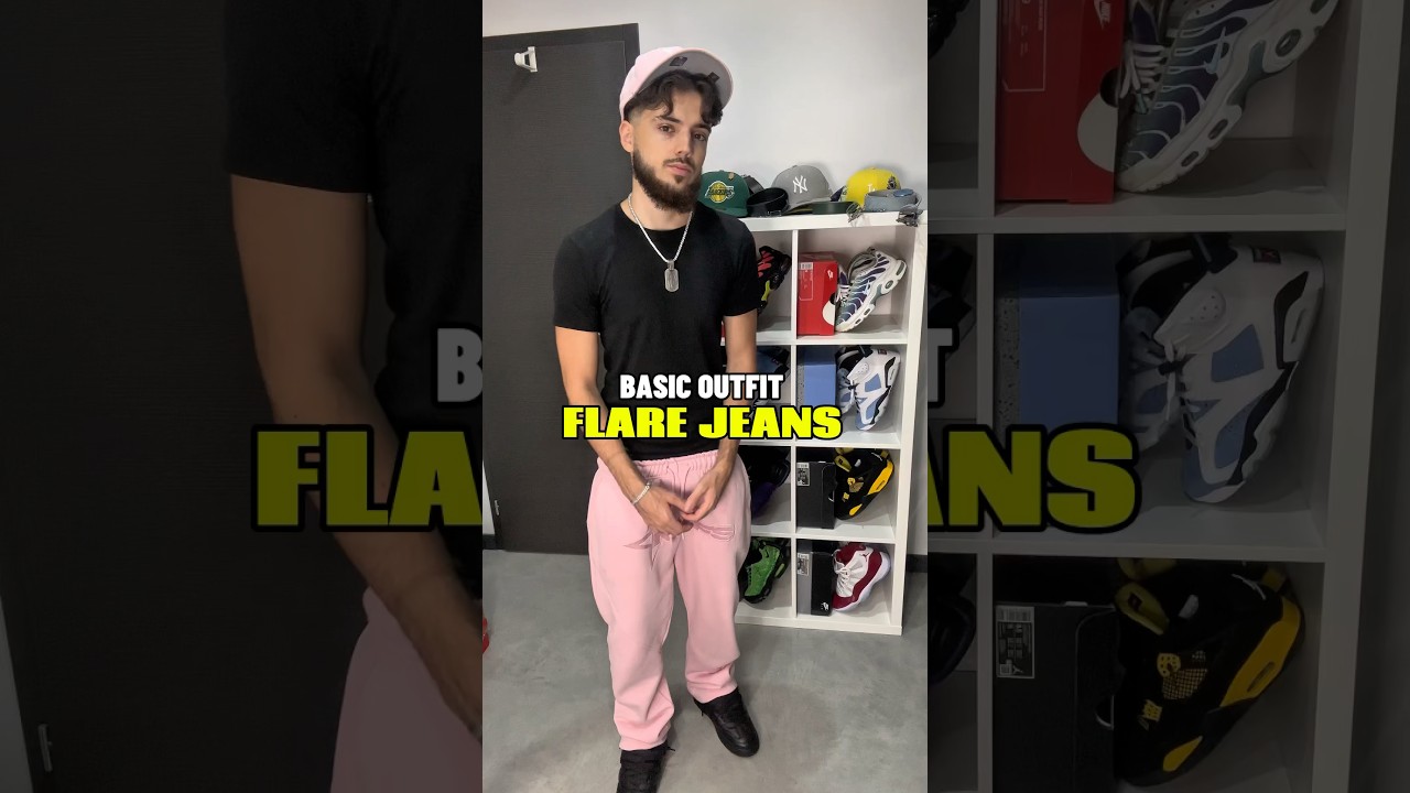 Basic outfit flare jeans #outfit #style #flarejeans