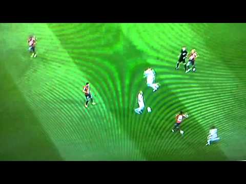 BUT IBRAHIMOVIC (27e Sec) LILLE 1-2 PARIS LIGUE 1 J4