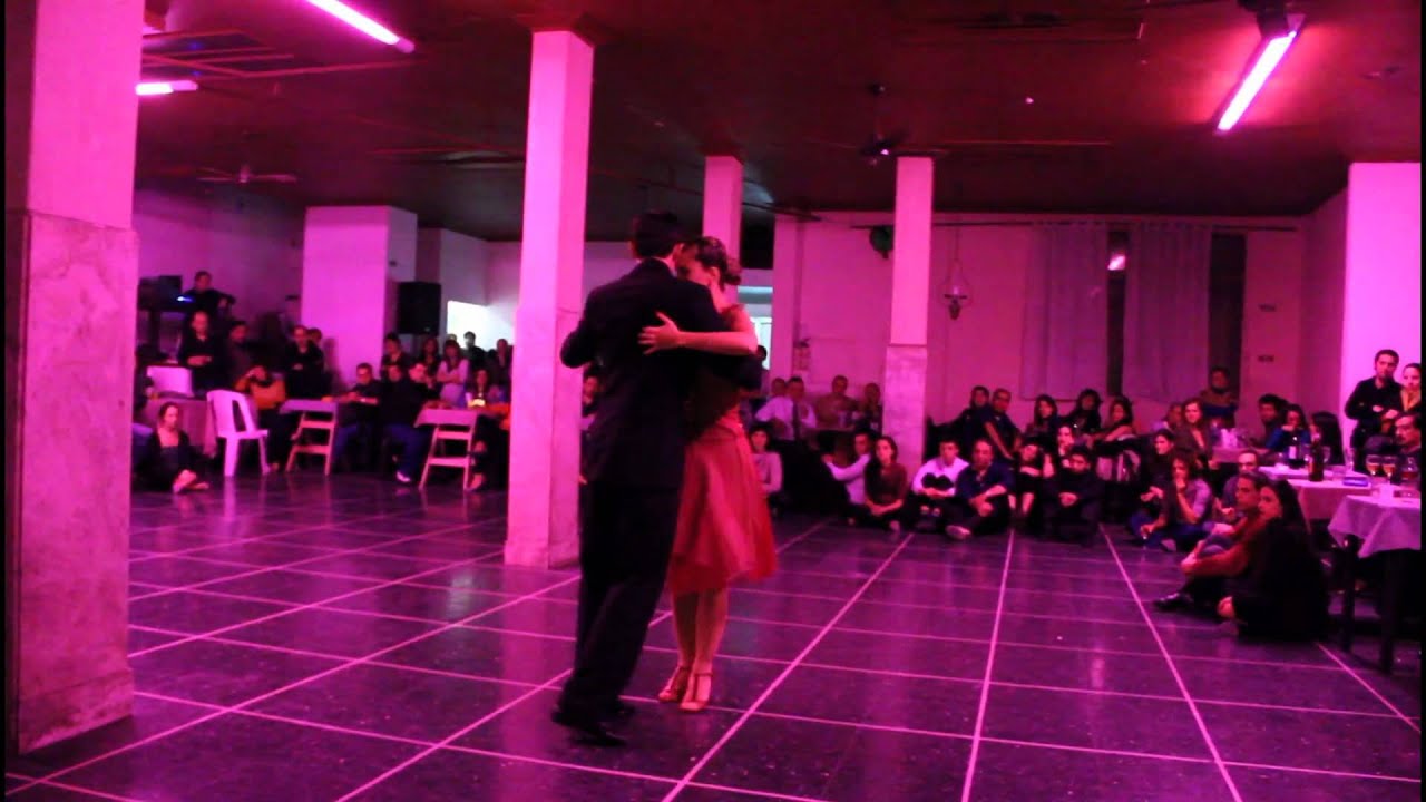 GABRIEL MARINO Y ELLI KARADIMOU EN FLOREAL MILONGA "LA BRUJA"