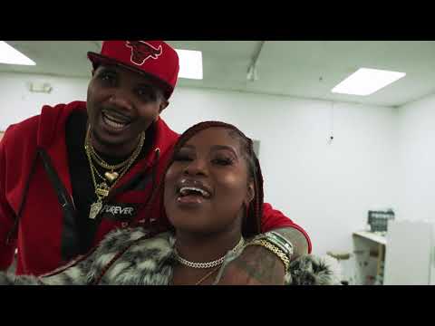 Traphouse Tig Bunny Hop ft. Majority Sweet Official Music Video