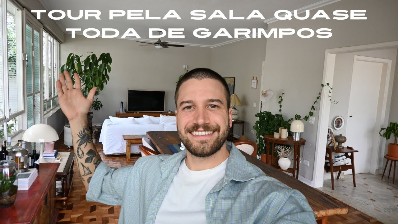 TORU THROUGH THE LIVING ROOM