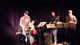 Traktorattack - Spaziergang LIVE