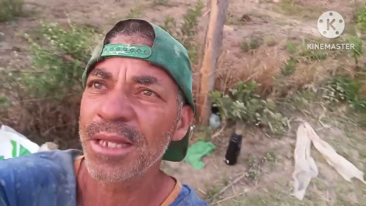 outro poço jorrando muita água