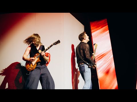 LAI TEV APNĪK SKUMT – Sudden Lights | Muzikālā banka 2025