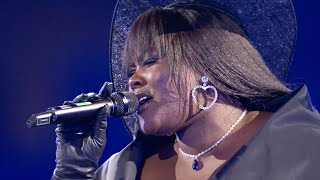 JO PARIS 2024 - Yseult performe "My Way" pour le bouquet final de la cérémonie de clôture