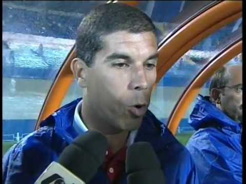 05/06/2012 - Goiás 2 x 0 Paraná Clube - 4ª Rodada - Série B