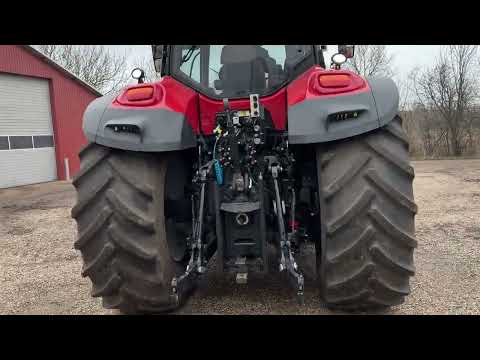 Video: Case IH Optum 340 CVX tractor 1