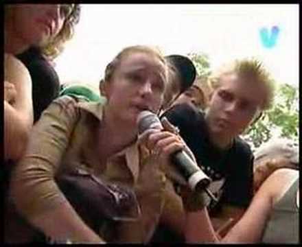 Queens of the Stone Age Interview