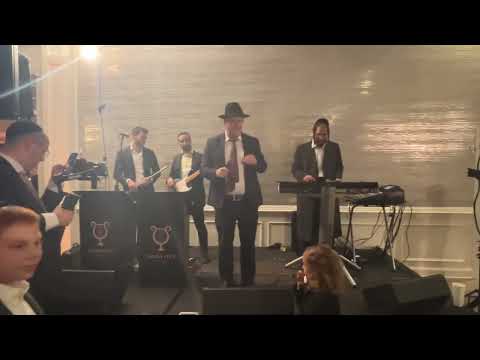 Sruly Hollander Performing at a Bar Mitzvah