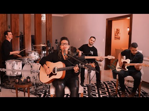 Pai, Filho E Espírito - Valéria Dellacenta
