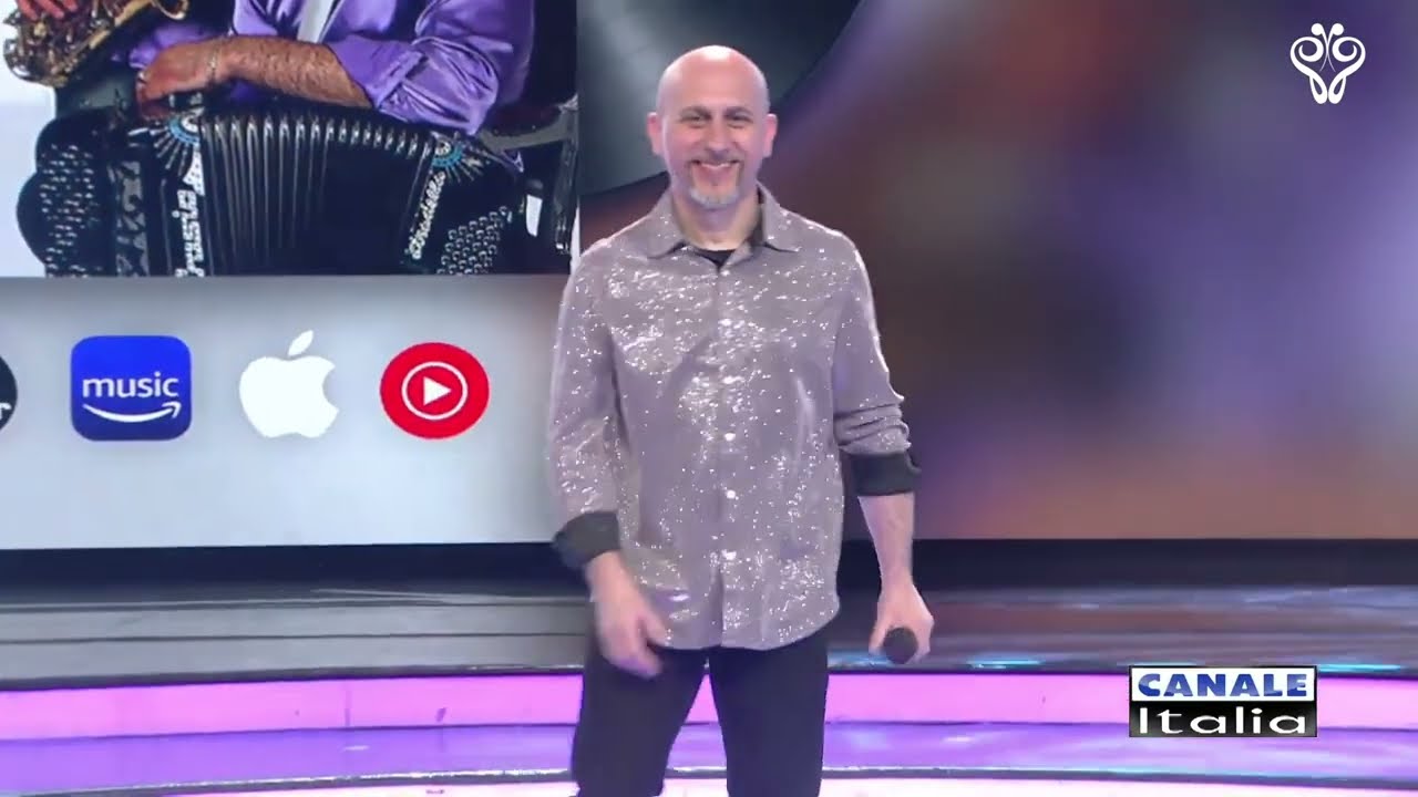 MARCO - Orchestra Battaini Conti - PIENSAME (cumbia) Canale Italia SPECIALE FARFALLINA in TV