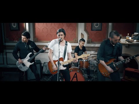 Antagonistas - Las Fotos Que No Están (Videoclip Oficial)