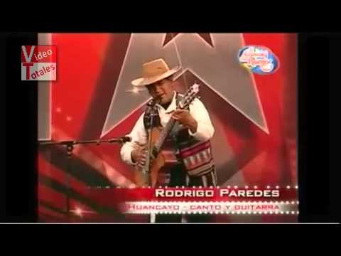 Rodrigo Paredes  - Polvo en el Viento -  Rock quechua y toca la guitarra  - VIDEOS ZEITA