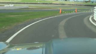 preview picture of video 'Steve's first lap at Symmons Plains in our 1973 Mach 1 Mustang'