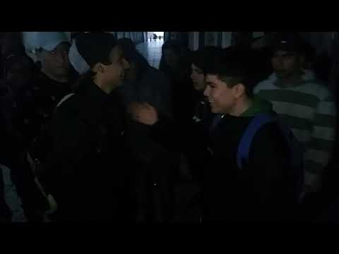 TOWAN NANO vs CHINO FROMER - 8avos - Warriors of Freestyle (29/10)