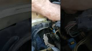 2003, 2004, 2005, 2006, 2007, 2008, 2009 Kia Sorento bank 1 oxygen sensor 1 replacement