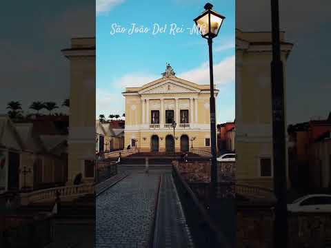 São João Del Rei -MG. pelos telhados pelas histórias.