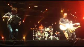 Rowwen Hèze - De lamp ging oet + Bestel maar (Toegift) @ Paaspop 2012