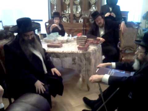 Spinka rabbi is menachem uvel