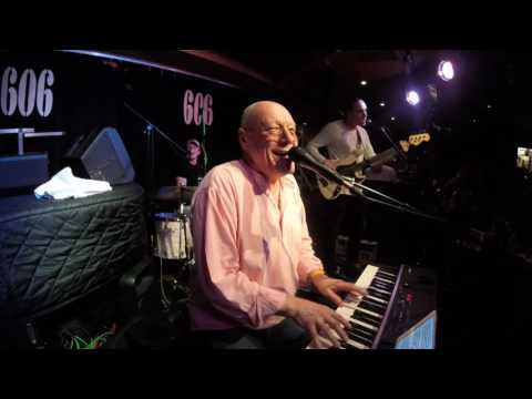 TONY O'MALLEY - METEORITE - Live at the 606 Club 16 Dec '16