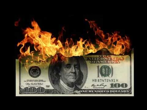 Buy Silver & Gold NOW!!! Financial Collapse Coming!!