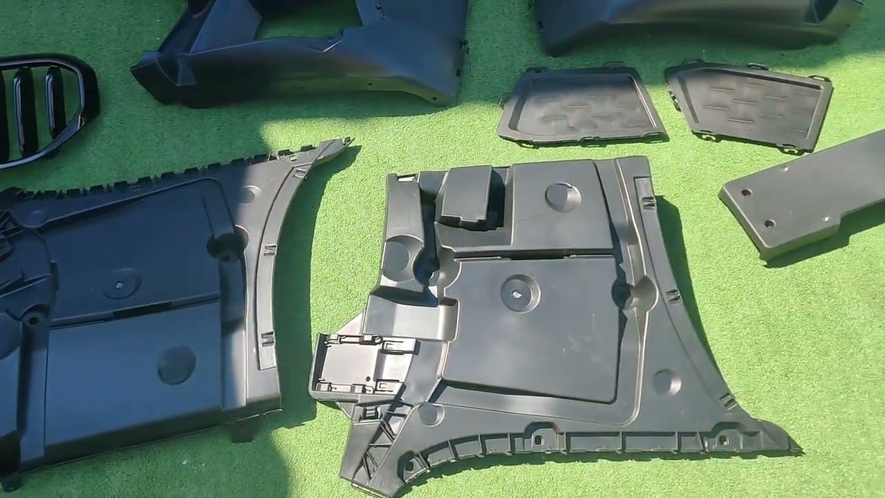 Комплект обвеса M-Tech (для 2021+) Video 1