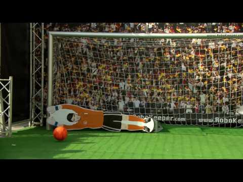 Man against machine - The Robokeeper