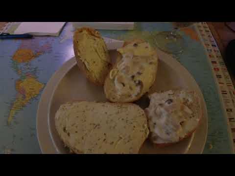 MongoTV_5766 - Min Morgenmad - Franskbrød Med HØNSESALAT og OST