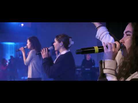 Sienna Worship - Taką moc ma imię Twe (org. That's The Power | Hillsong Worship)