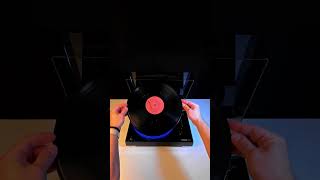 Video thumbnail for Премиальный проигрыватель винила Reloop TURN 7 by Мир Музыки