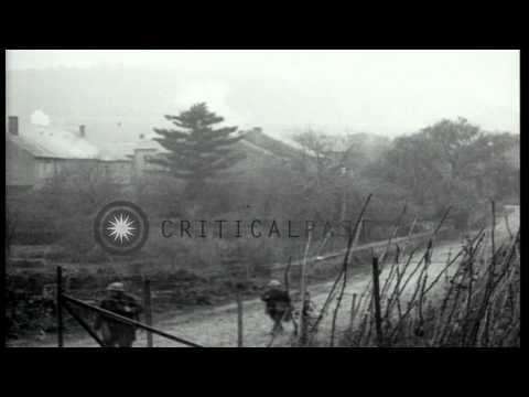 US 1st Division, 6th Field Artillery guns bombarding a hill near Exermont in Fran...HD Stock Footage