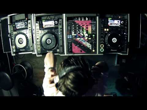 Alex Walk - Danish DeeJay Battle 2013 - (DDJB)