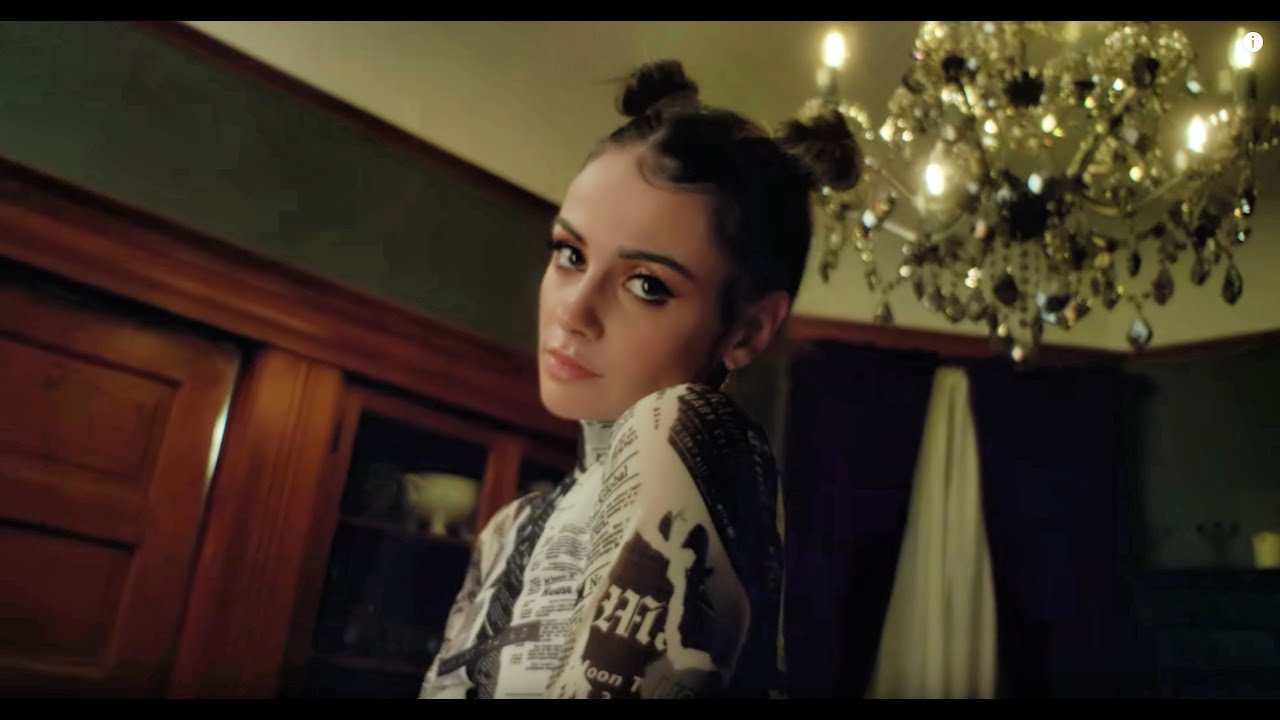 Chelsea Collins — Used To Be (L.O.V.E.)